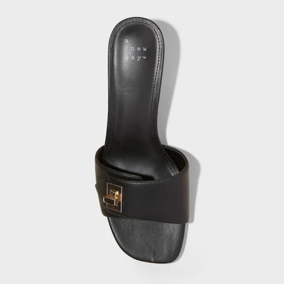Judy Mule Heels - Picture 2 of 6
